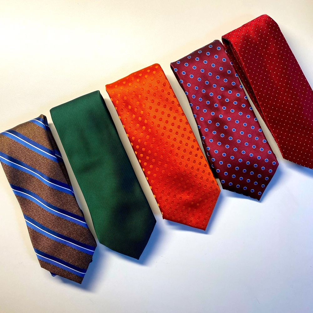 LOT OF 5 NECKTIES - SILK AND HANDMADE